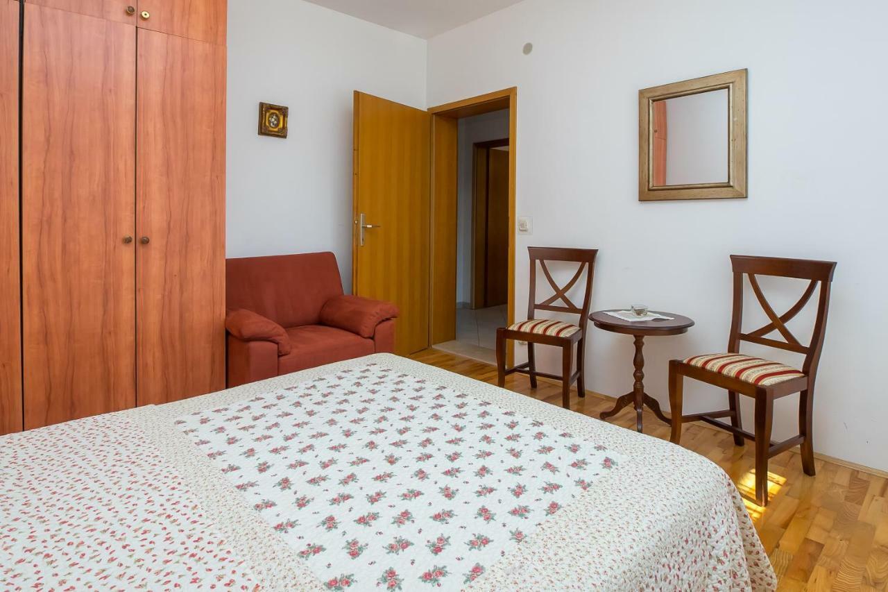 Apartment Olivera Trogir Exterior foto